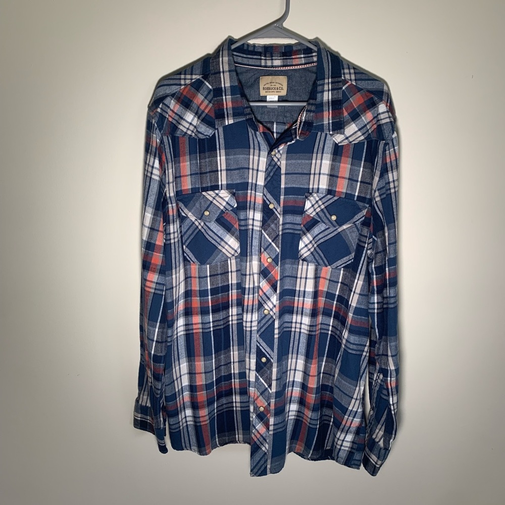 Roebuck and Co. men’s button up shirt with the pearl snaps